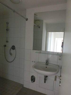 !!!! Großzügige 3-Zimmer-Wohnung mit Loggia und durchdachtem Grundriss !!!! – 47198 Duisburg – Vorschaubild 7