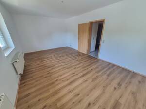 Gepflegtes Reihenmittelhaus mit cleverem Eigentumskonzept und Garage - nähe Puderbach! – 56305 Döttesfeld – Vorschaubild 4