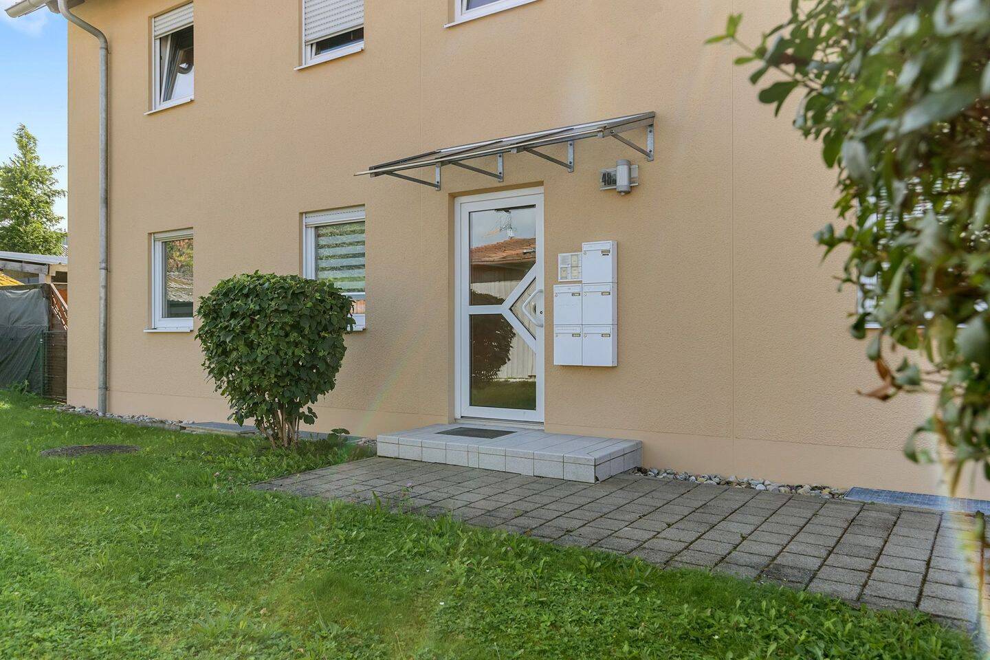 Dachgeschosswohnung in zentrumsnaher Lage des Ingolstädter Südosten inkl. TG-Stellplatz und EBK! – Ingolstadt – Vorschaubild 5
