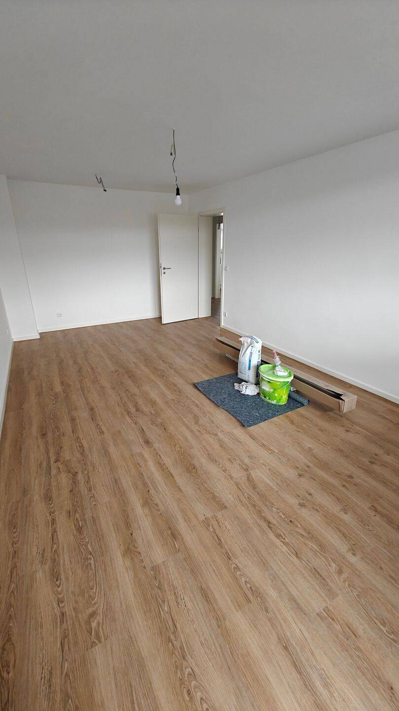 Modernisierte 2-Zimmer-Wohnung mit Balkon & Aufzug in Nürnberg-Röthenbach – sofort bezugsfrei – Nürnberg – Vorschaubild 2