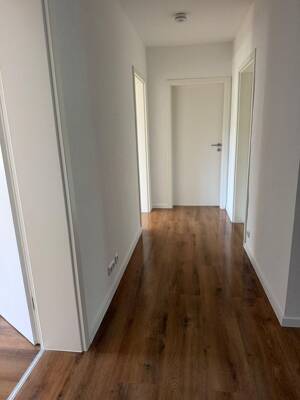 Erstbezug nach Sanierung in Amberg | 3-Zimmer-Wohnung im Erdgeschoss – 92224 Amberg – Vorschaubild 3