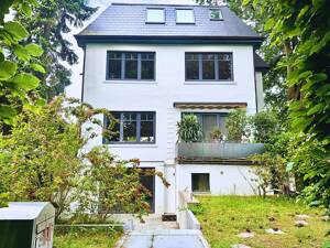 Villa in Toplage nahe der Elbe - flexibel nutzbar und familienfreundlich – 22605 Hamburg – Vorschaubild 2