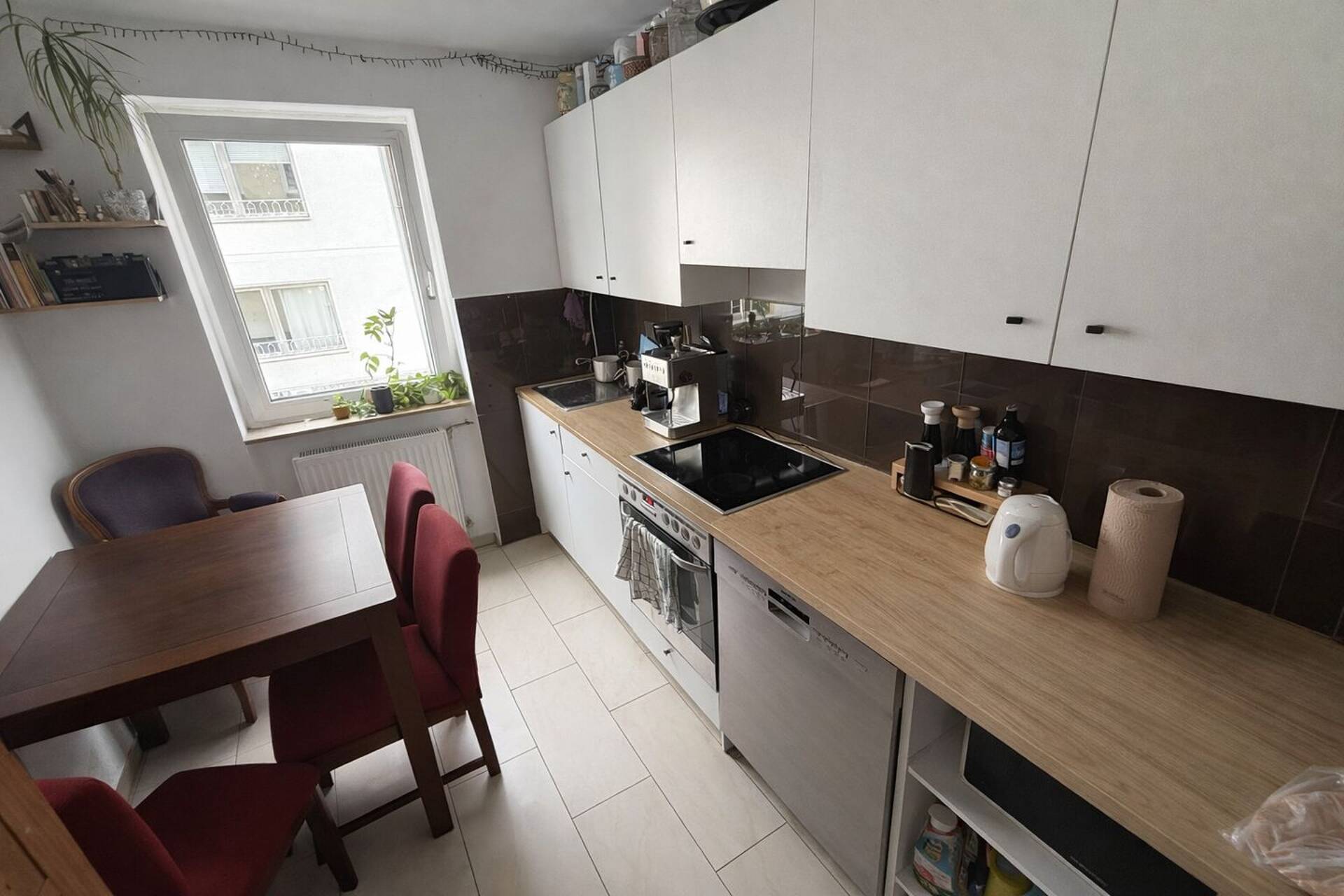 Etagenwohnung in 50733 Köln mit 67 m² kaufen