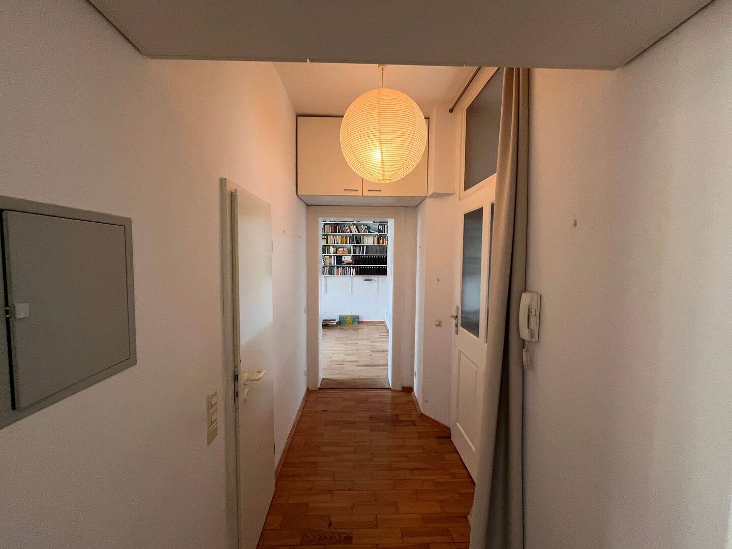 RESERVIERT ! Charmante 2-Zi. Jugendstil-Wohnung am östlichen Altstadtrand in ruhiger Lage – Regensburg – Vorschaubild 6