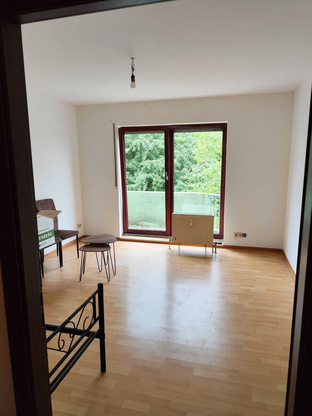 Nachmieter gesucht : 1-Zimmer-Wohnung in Trier (Pluwiger Straße) – Trier – Vorschaubild 2