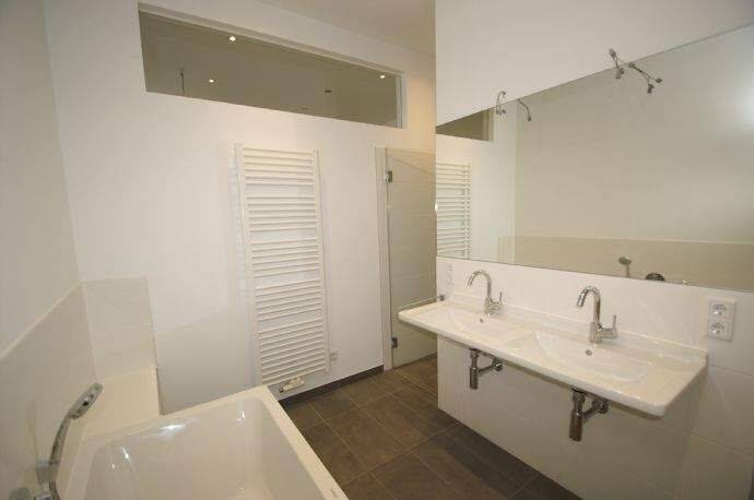 Bestlage City Loft 2 Zimmer mit EBK, Kamin und Aufzug – Leipzig – Vorschaubild 9