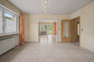 Ein Haus, viele Möglichkeiten - wohnen, vermieten oder beides verbinden – 68794 Oberhausen-Rheinhausen – Vorschaubild 2