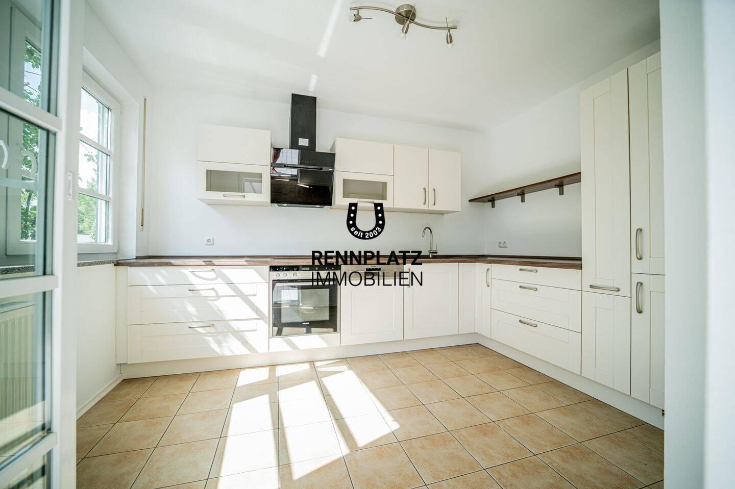 Renovierte 4-Zimmer-Wohnung mit Garten in Tretzel-Anlage. Frei! Open-House-Events: 31.07. + 06.08.! – Regensburg – Vorschaubild 5