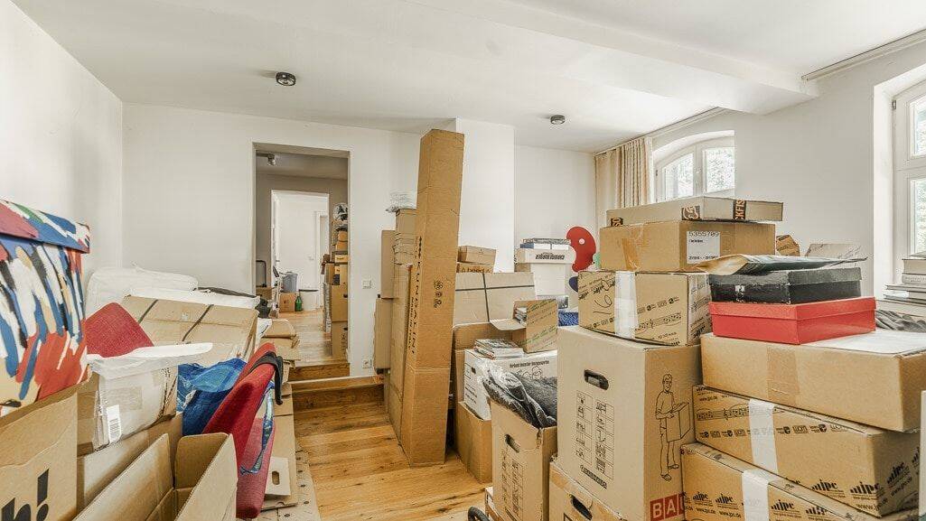 Wohnen mit Geschichte - stilvolle 3-Zimmer-Eigentumswohnung in denkmalgeschütztem Ambiente – Potsdam – Vorschaubild 4