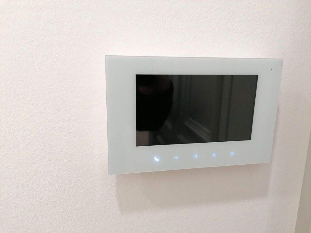 !! Erstbezug nach Sanierung, 4 Zimmer mit Fußbodenheizung und Balkon !! – Chemnitz – Vorschaubild 5
