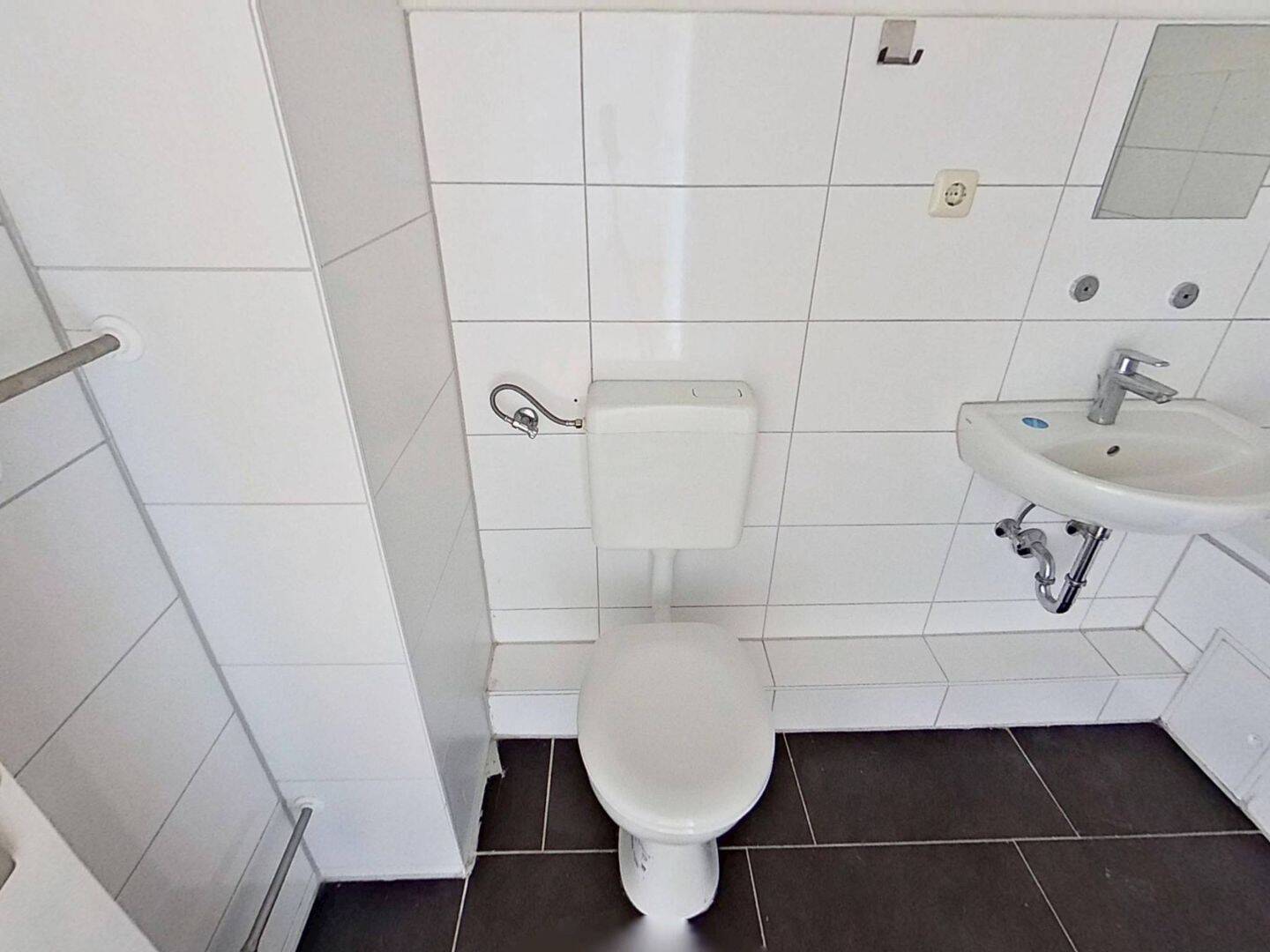 Große 2-Zimmer-Wohnung mit LOGGIA und EBK in St. Jürgen – Lübeck – Vorschaubild 9