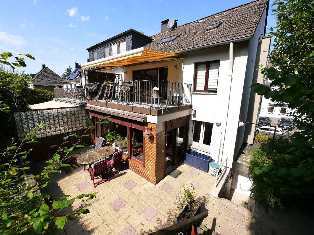 Spannende Gelegenheit in Essen-Werden - Vermietete Doppelhaushälfte – 45239 Essen – Bild 1 von 7