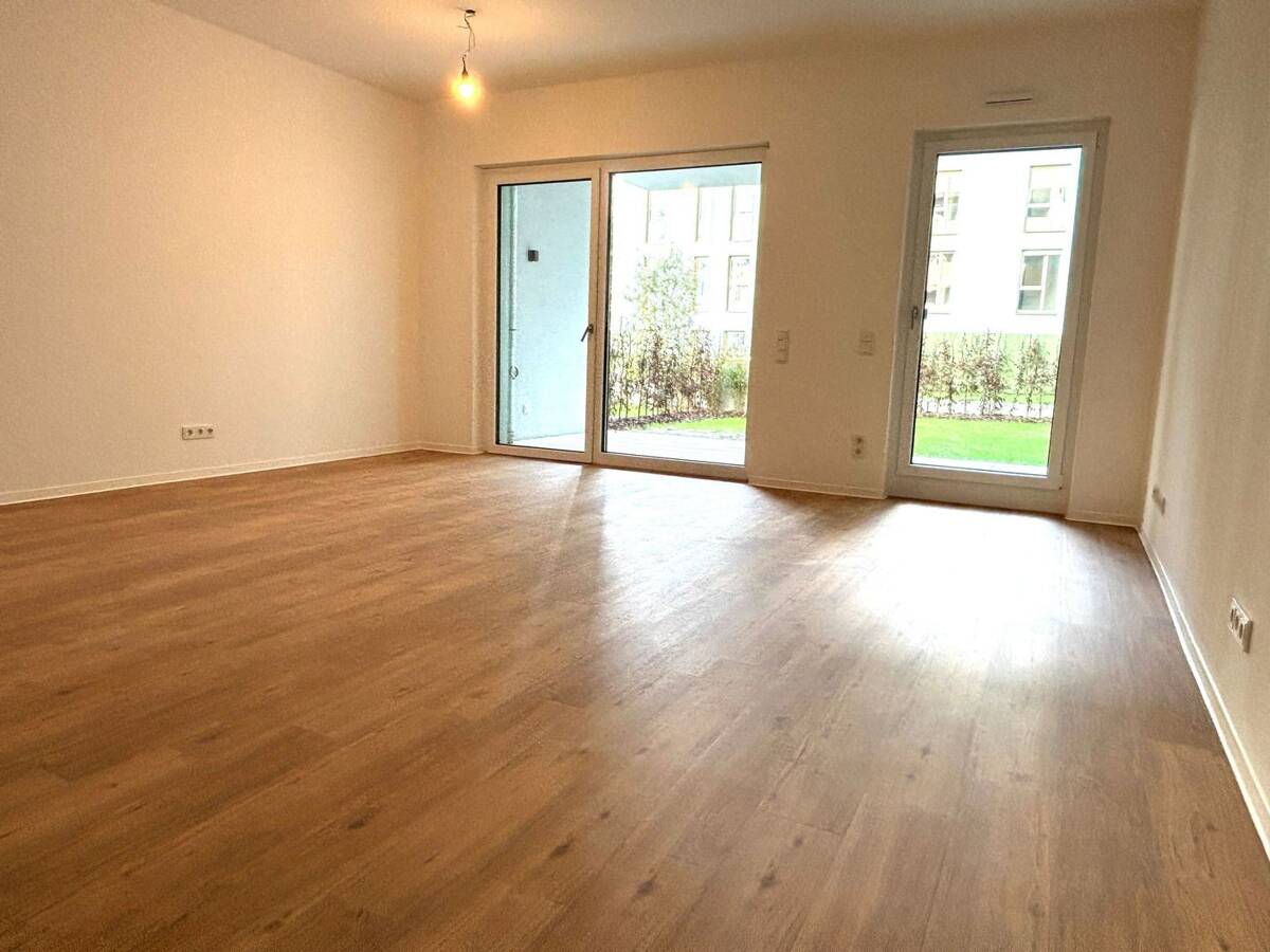 4-Zimmer-Wohnung (Typ 13) mit eigenem Garten, zwei Badezimmern und Keller – 50968 Köln – Bild 1 von 9