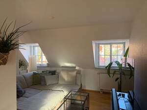 Helle Maisonette Wohnung in super Lage – 70180 Stuttgart – Vorschaubild 1