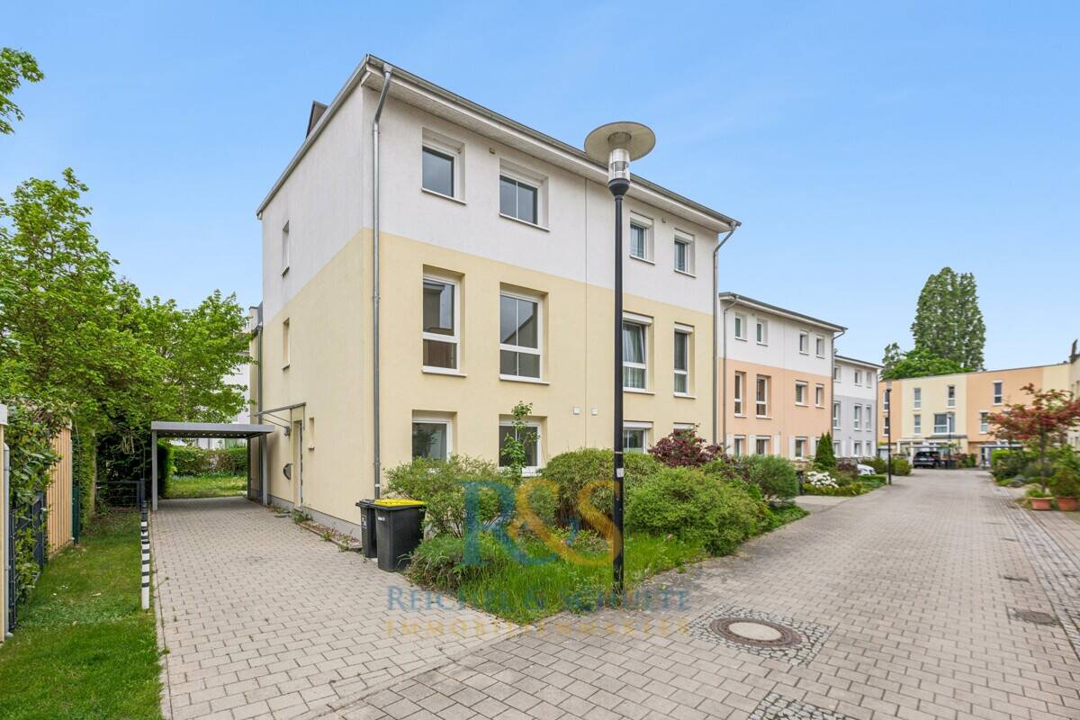 Wohnen nahe der Havel: Doppelhaushälfte mit Platz für die Familie
