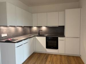 Tolle 4-Zi.-Whg. mit gehobener Ausstattung und praktischem Grundriss !!! – 1159 Dresden – Vorschaubild 3