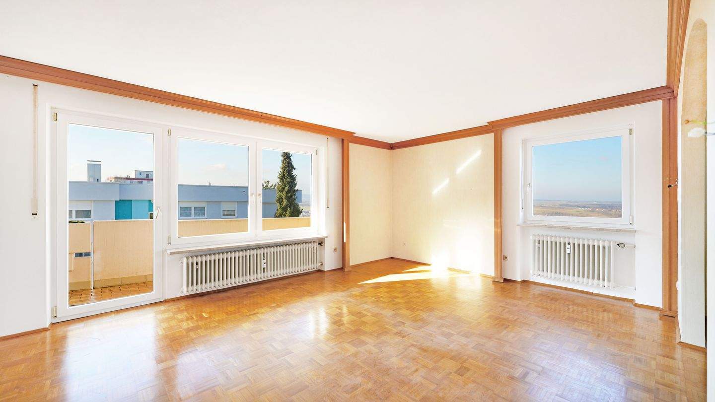 Ruhige 3-Zimmer-Wohnung mit Weitblick, großer Loggia und Garage in Weißenburg (Ludwigshöhe) – Weißenburg in Bayern – Vorschaubild 3