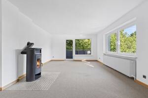 2015 komplett modernisiert ! Maisonette-Wohnung mit ca. 142 m² Wohnfläche & 2 TG-Stellplätzen – 22149 Hamburg – Vorschaubild 9