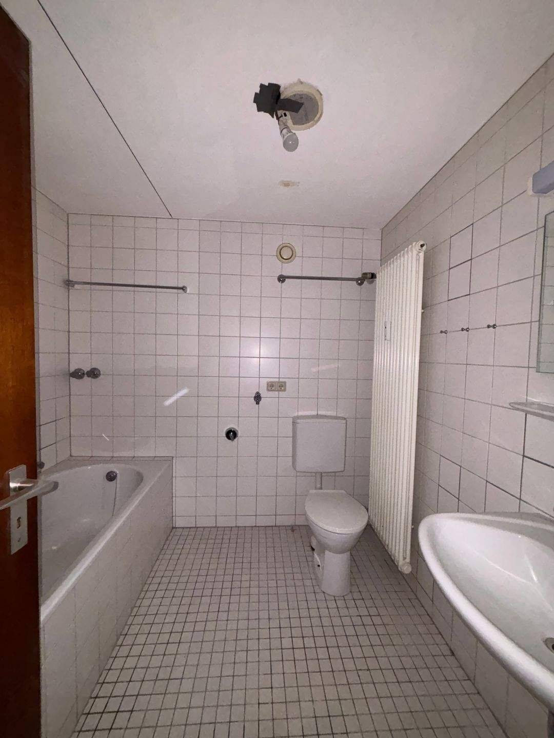 Modernes 3-Zimmer-Apartment mit verglastem Balkon und toller Aussicht – Saarbrücken – Vorschaubild 5