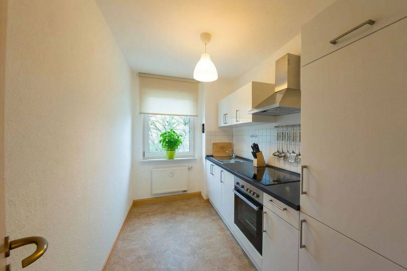 traumhafte Wohlfühloase mit Einbauküche und Südbalkon – Chemnitz – Vorschaubild 6