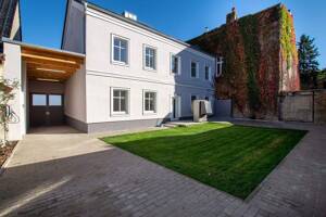 Stilvolles Zweifamilienhaus mit Remise in TOP-Lage von Potsdam – 14469 Potsdam – Vorschaubild 3
