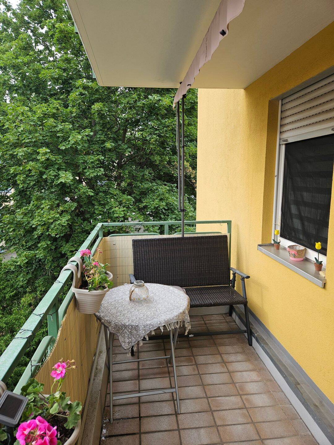 Moderne, gepfegte 2Zi. Wohnung mit Tiefgarage, Innenstadtnähe – Nürnberg – Vorschaubild 3