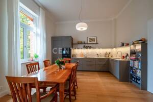 Altbauperle - frisch saniert von 1890 mit eigenem Garten - 2-3 Zimmer, 101 m² – 65195 Wiesbaden – Vorschaubild 3