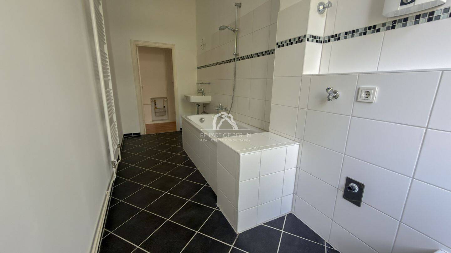 RUHIGE 2-ZIMMERWOHNUNG MIT BALKON | PROVISIONSFREI – Berlin – Vorschaubild 5