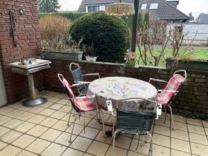 Freistehendes Einfamilienhaus, Balkon, zwei Terrassen und Doppelgarage, ideal für Familien! – 47804 Krefeld – Vorschaubild 5