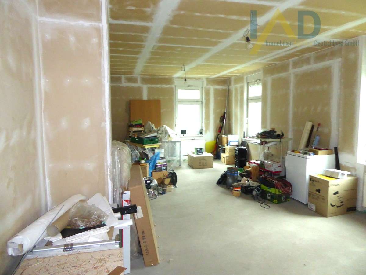 Großflächiges Mehrfamilien/Geschäftshaus mit vielen Nutzungsmöglichkeiten – Daaden – Vorschaubild 5