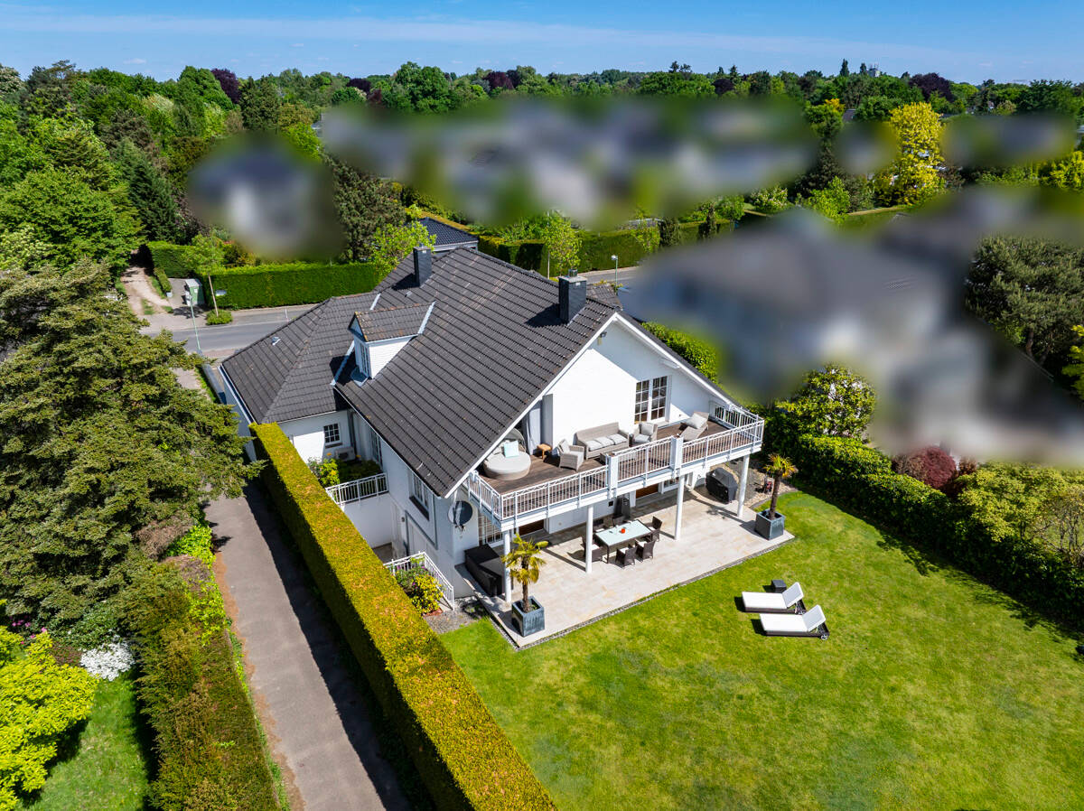 Familienvilla der Extraklasse mit Innenpool in Golfplatzlage von Alt-Meererbusch – Meerbusch – Vorschaubild 3