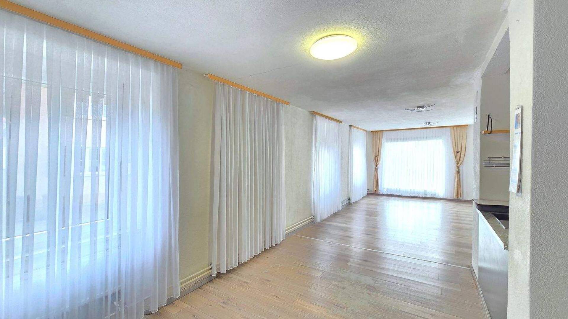 Haus in 79798 Jestetten mit 180 m² kaufen