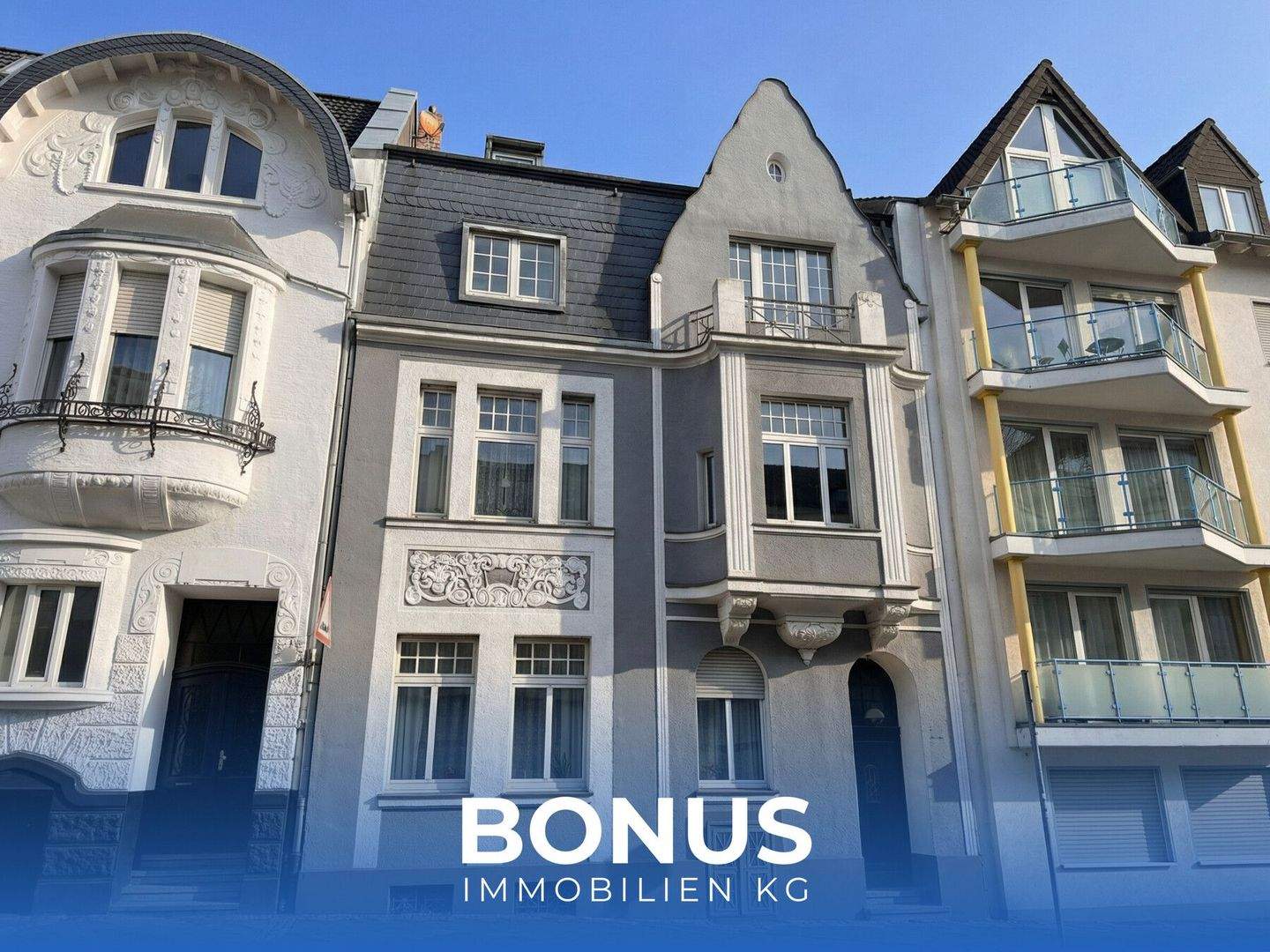 Schicke 4 Zimmer-Maisonette-ETW * Altbau Flair * begehrtes Gründerzeitviertel * herrliche Terrasse!