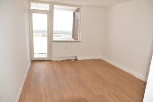 Sanierte 1-Zimmer-Wohnung mit Balkon in Meschenich - leerstehend – 50997 Köln – Vorschaubild 2