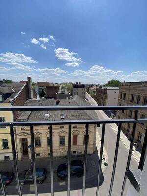 Großzügiger Altbau in Buckau: 128 m², Balkon, hohe Räume & Fischgrätboden – 39104 Magdeburg – Vorschaubild 5