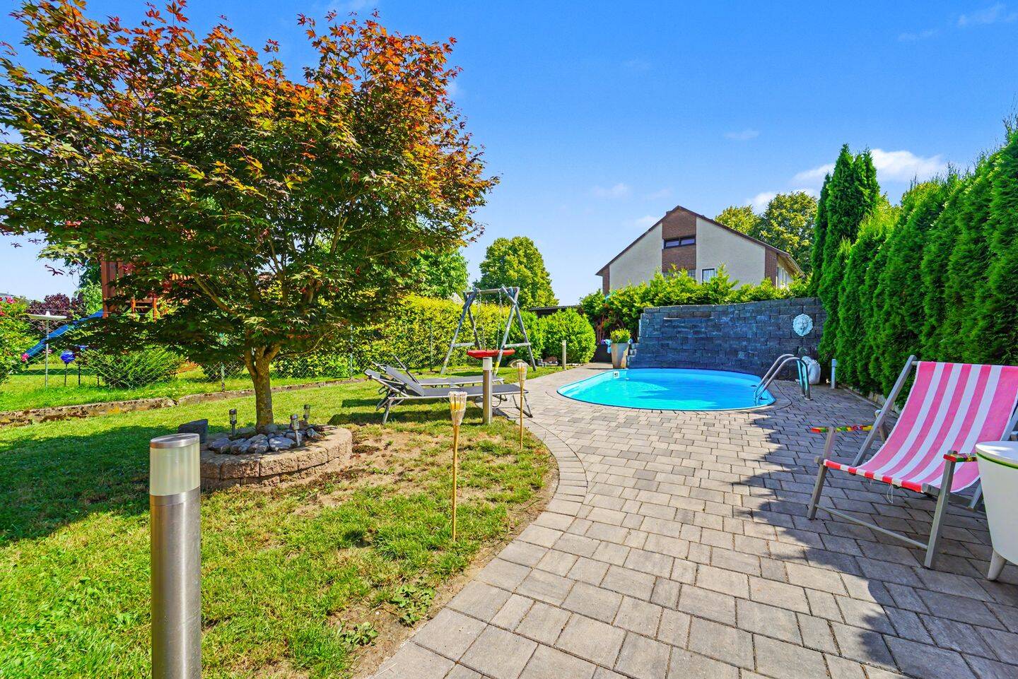 Familientraum mit Pool und Garten - großzügige Doppelhaushälfte in begehrter Lage von Bad Münder – Bad Münder am Deister – Vorschaubild 5