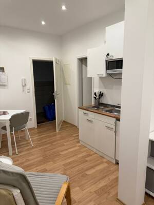 +++SCHÖNE MÖBLIERTE WOHNUNG MIT ZENTRALER LAGE +++ – 90763 Fürth – Vorschaubild 4
