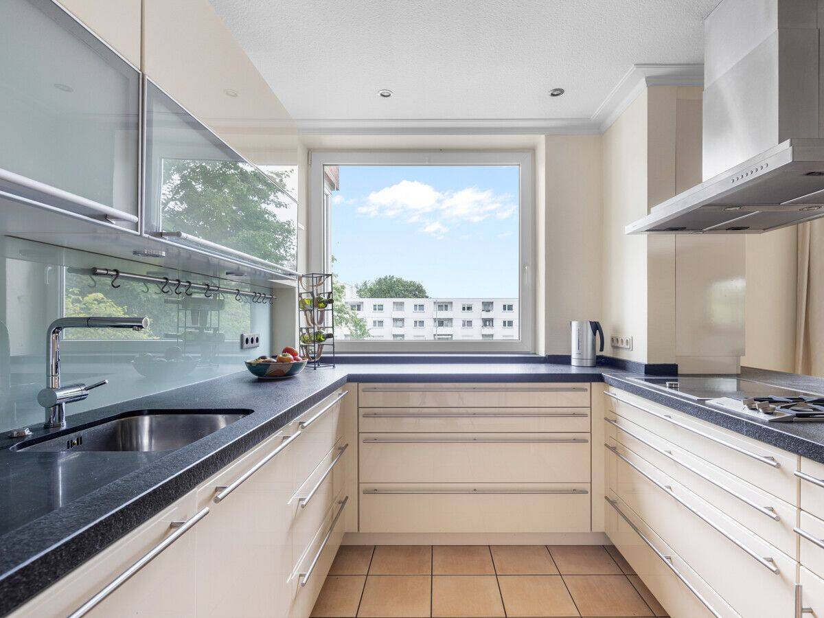 DREI-ZIMMER-WOHNUNG IN HANNOVER - ANDERTEN – Hannover – Vorschaubild 4