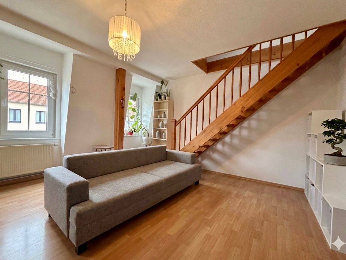 Gemütliche 3-Raum-Wohnung über 2 Etagen im Dachgeschoss