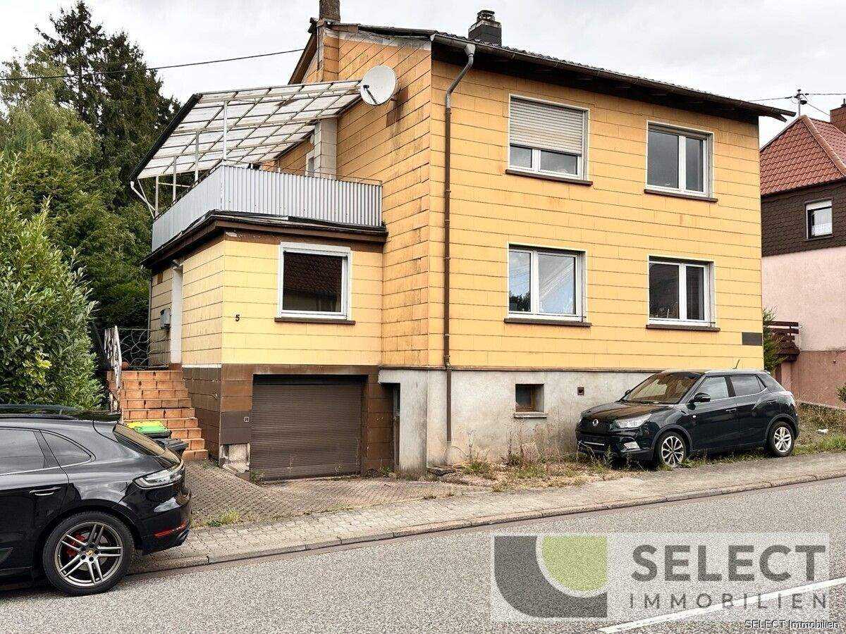 Aus Bankverwertung! Einfamilienhaus mit Garage und Garten – Namborn – Bild 1 von 9