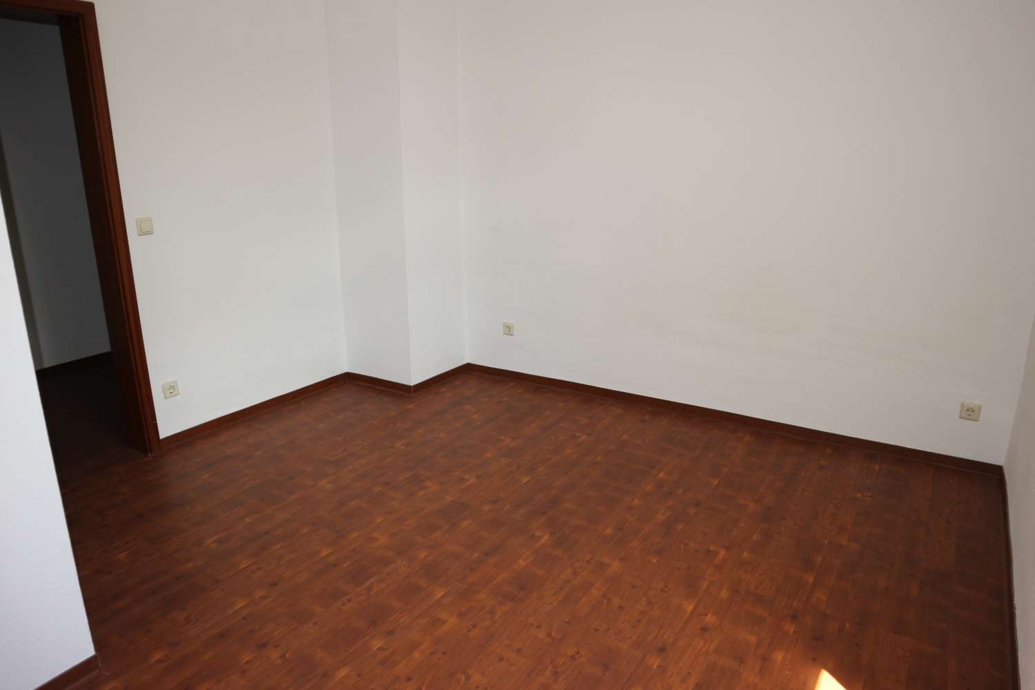 Moderne 3-Zi-Whg. mit EBK !!! im 1. OG in Schloß-Chemnitz – Chemnitz – Vorschaubild 6