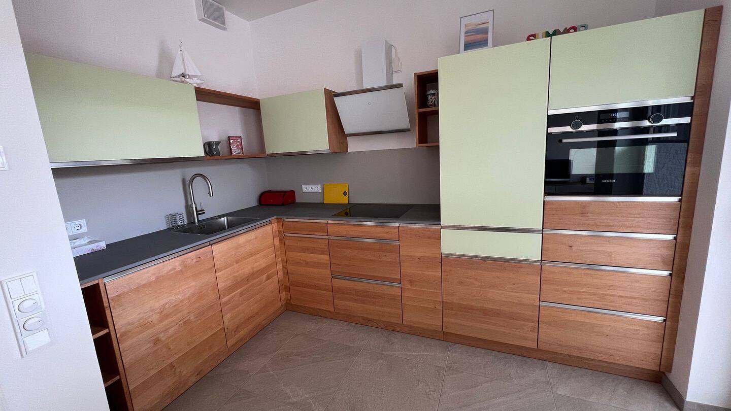 ++ Luxus trifft Wohnkomfort - Vollmöbliertes Wohnen auf höchstem Niveau mit Loggia und Elbblick ++ – Dresden – Vorschaubild 7
