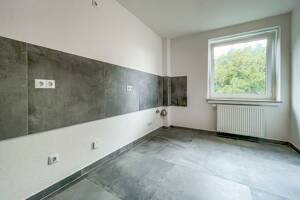 2,5 Zimmer - renoviert - ruhige Lage - Balkon - Erstbezug - Stellplatz – 44894 Bochum – Vorschaubild 4