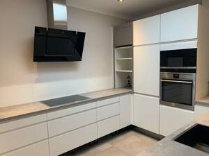 Penthouse mit Dachterrasse. Penthouse with roof terrace. – 65183 Wiesbaden – Vorschaubild 7