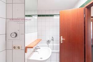 Altbauflair und Dachterrasse: Charmante 3-Raumwohnung in Halle (Saale) – 6114 Halle (Saale) – Vorschaubild 7