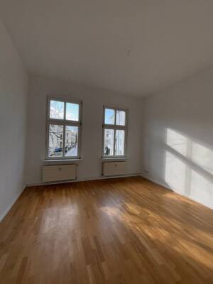 3 Zimmer | EBK | Bad mit Fenster |INNENSTADT POTSDAM – 14469 Potsdam – Vorschaubild 2