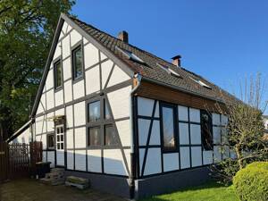 Fachwerkhaus mit neuer Heizung: Familienfreundliches Ein-/ oder Zweifamilienhaus in Dortmund-Oespel – 44149 Dortmund – Vorschaubild 2