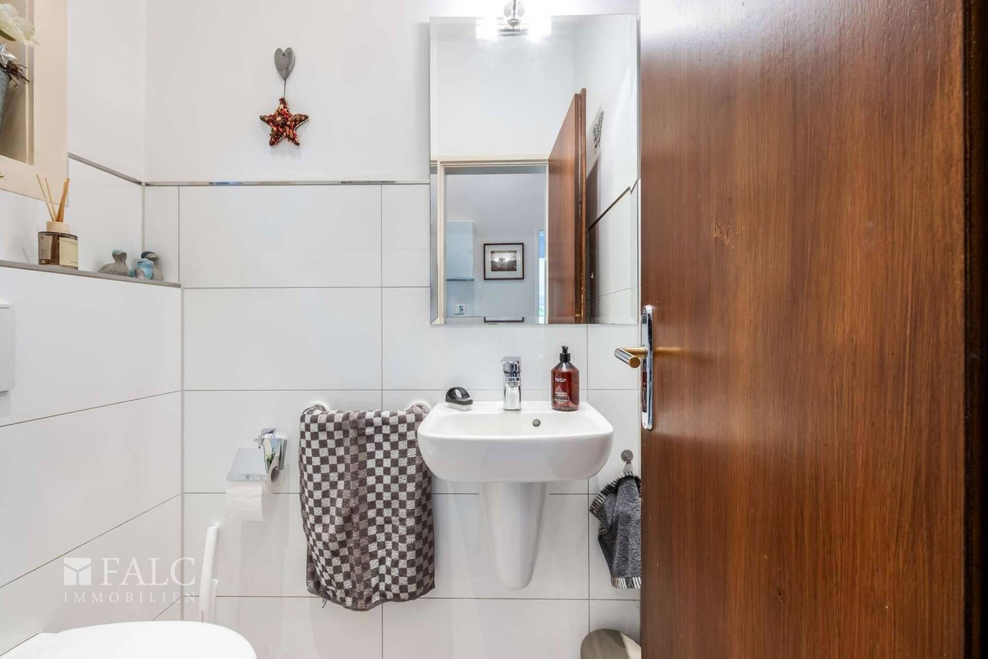 Haus in 26389 Wilhelmshaven mit 142,5 m² kaufen