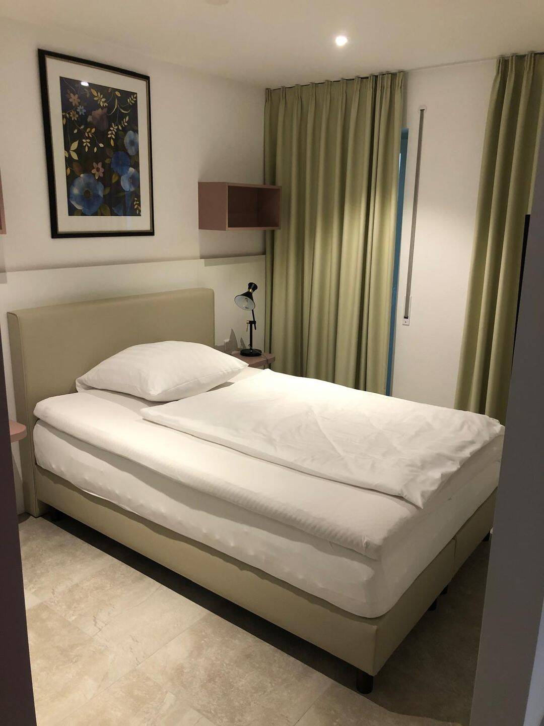 möblierte 2-Zimmer Wohnung mit Terrasse – Ingolstadt – Vorschaubild 3