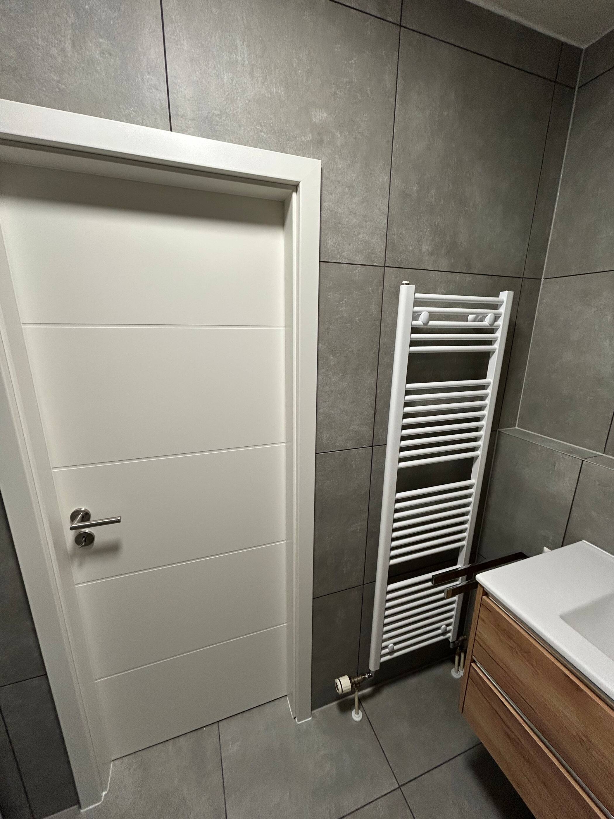 Kernsaniertes und hochwertig möbliertes 1-Zimmer-Apartment – Korntal-Münchingen – Vorschaubild 4